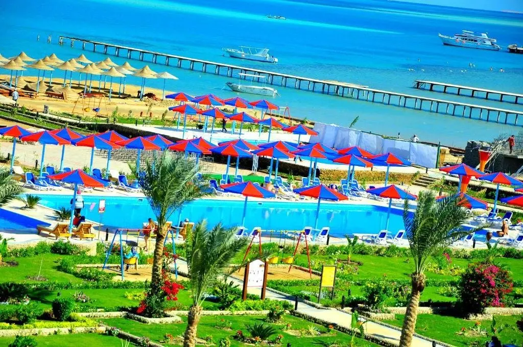 Хургада: Hawaii Paradise Aqua Park Resort - Families and Couples Only