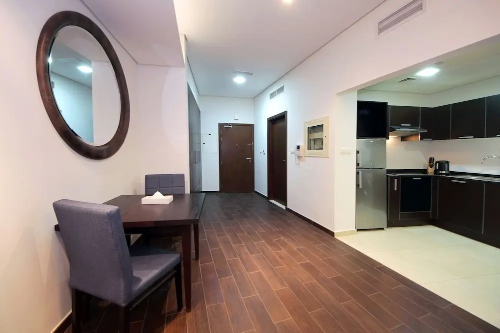 Дубай: The Matrix Tower by Signature Holiday Homes