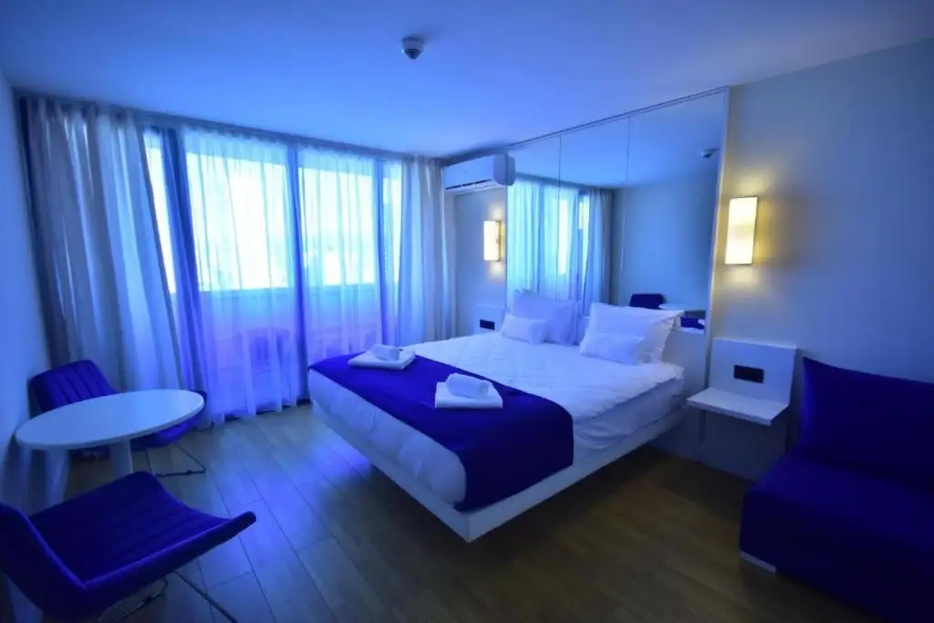Батуми: Apartamentyi-Studio S Vidom Na More