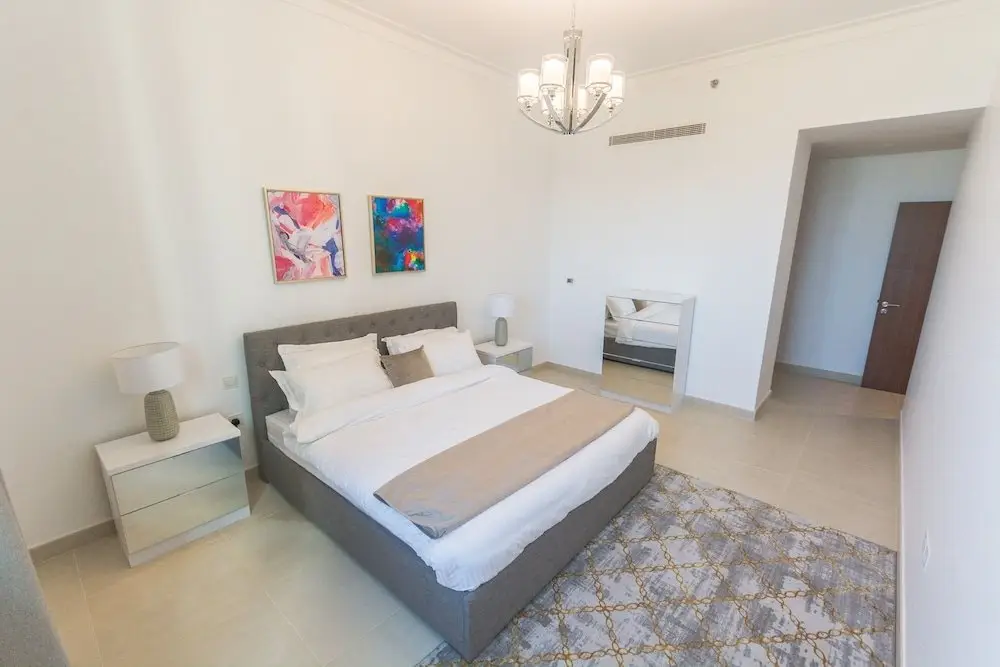 Дубай: Incredible Stay at Luxury Vida the Hills