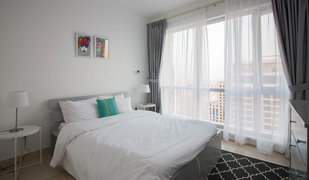 Дубай: One Perfect Stay Fairways West