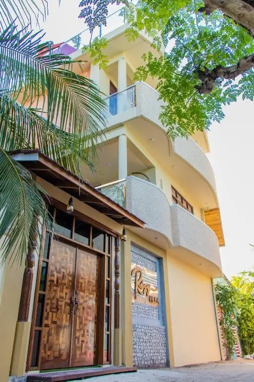 Rosy Villa Hotel — фото 1