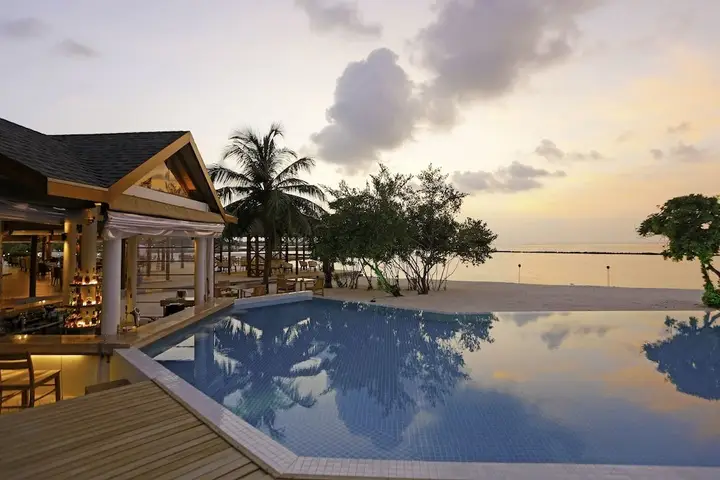 Северный атолл Мале: Cinnamon Dhonveli Maldives - Water Suites