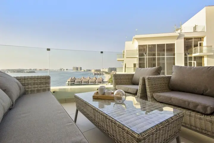 Дубай: Bespoke Residence - Royal Bay Residence