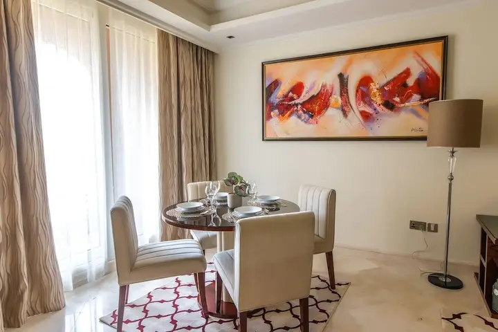 Дубай: Luton Vacation Homes Grandeur Residence