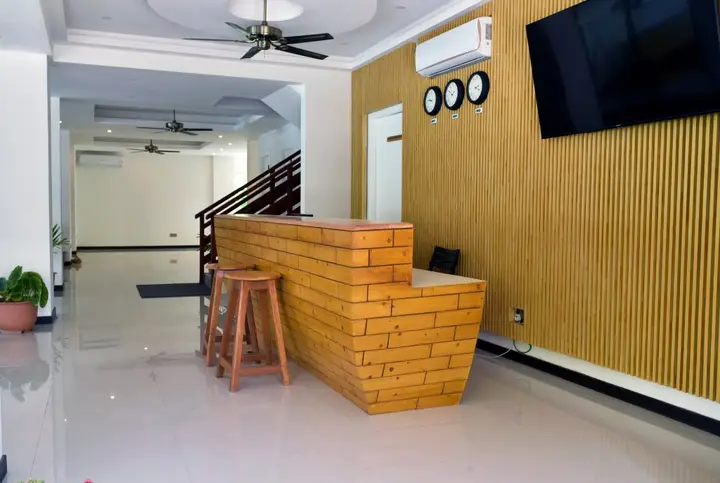 Атолл Алиф-Дхаалу: Отель Grand Beach Dhigurah