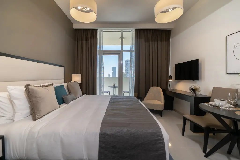 Дубай: HiGuests Vacation Homes - Tower 108 Apartments