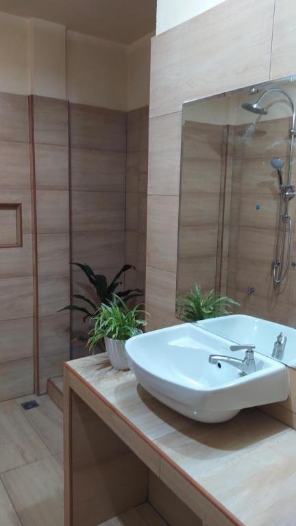 Тодду Атолл: Shoreline Grand