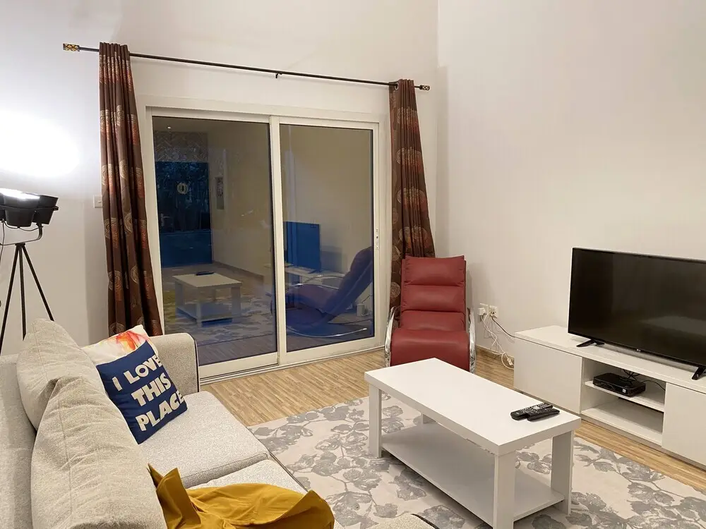 Дубай: Lux Bnb 2bdr Private Garden