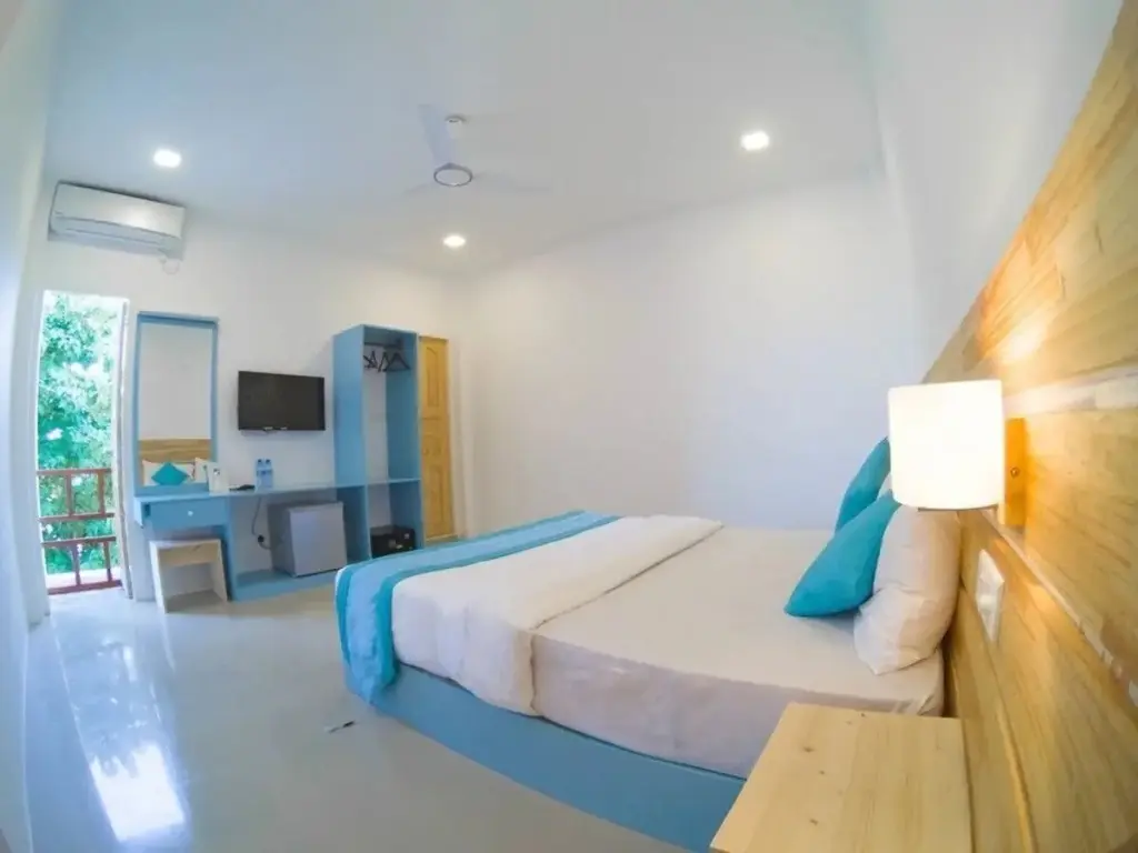 Южный Мале Атол: Отель Kokaa Maafushi 