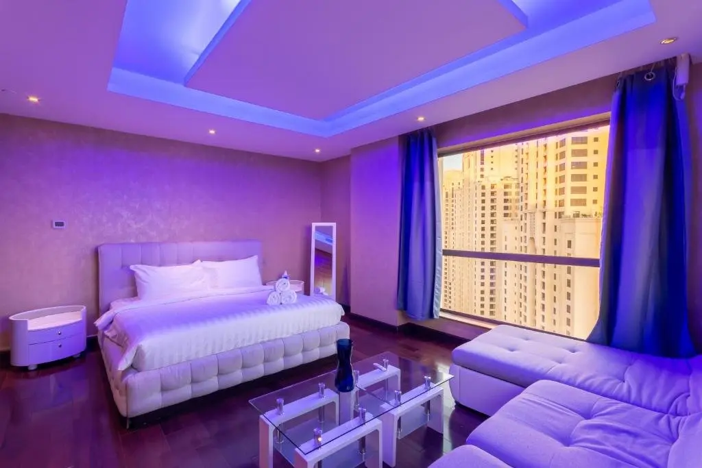 Дубай: Elan suites 5 bedrooms penthouse with panoramic sea views