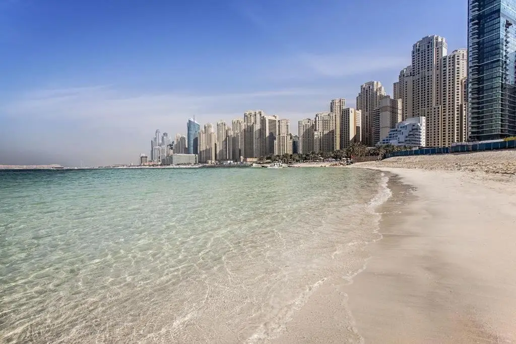 Дубай: Elan suites luxury 6BR sky villa in JBR beach with private pool terrace