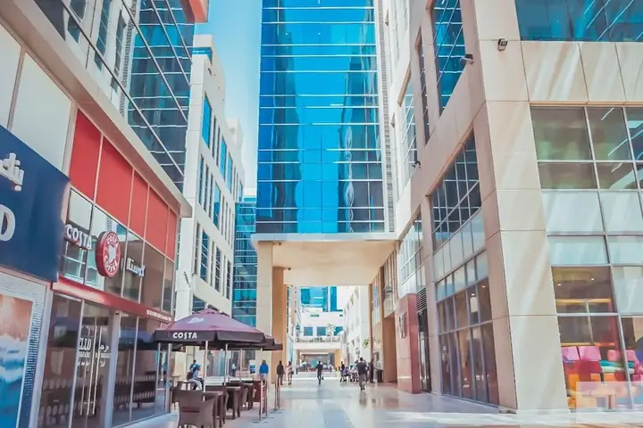 Дубай: Dubai Edens - Bay Square