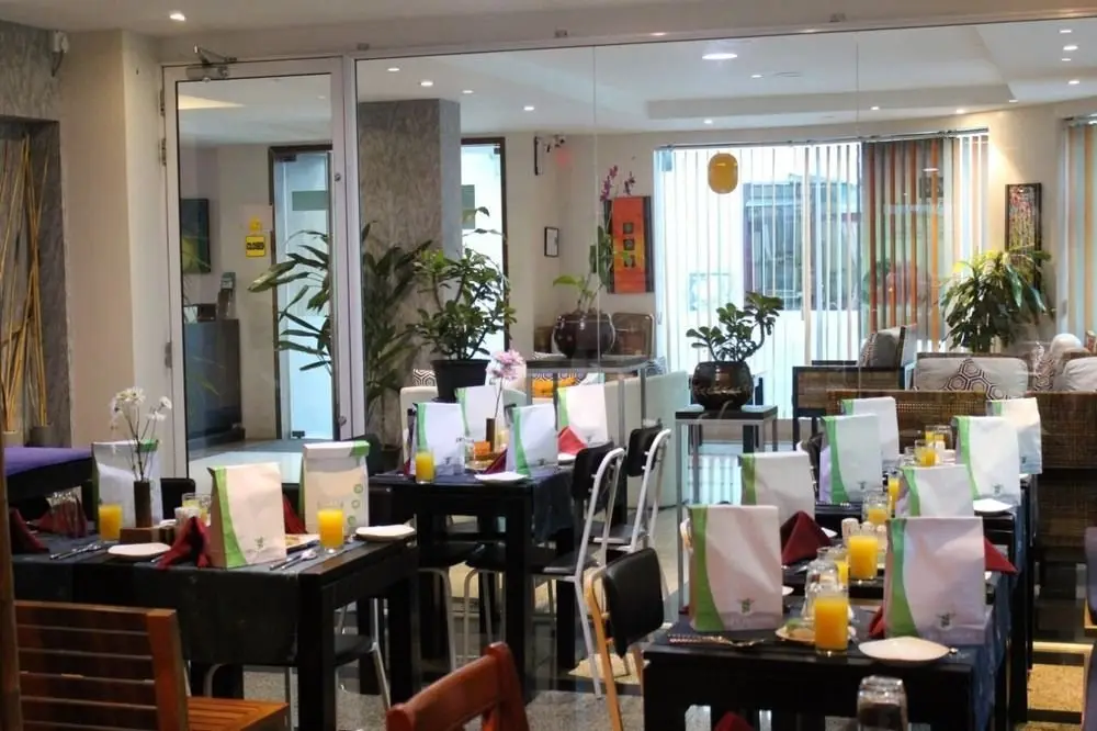 Северный атолл Мале: Beehive Nalahiya Hotel