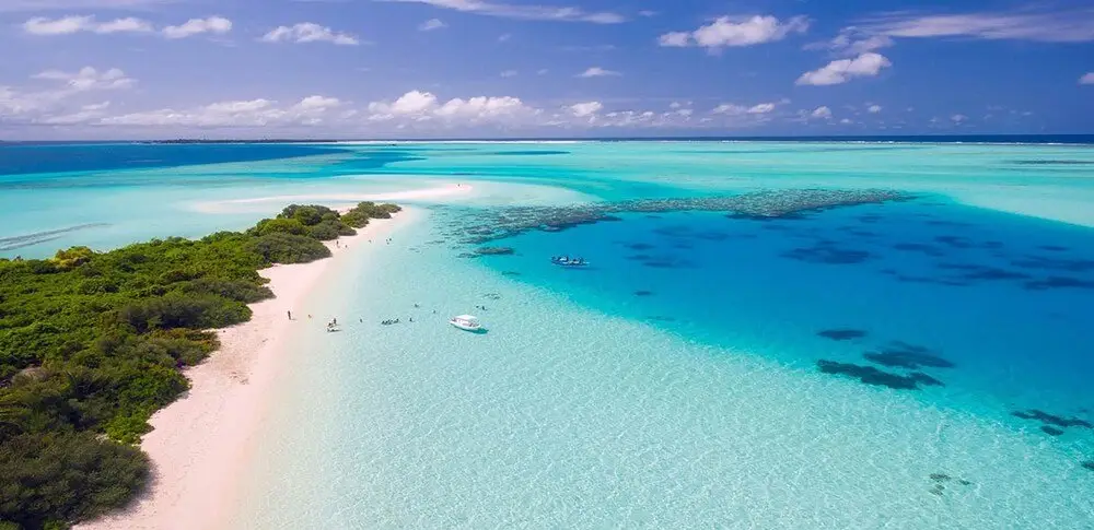 Атолл Алиф-Дхаалу: Live you Dream on the Island of Dhigurah, Enjoying the Amenities Offered