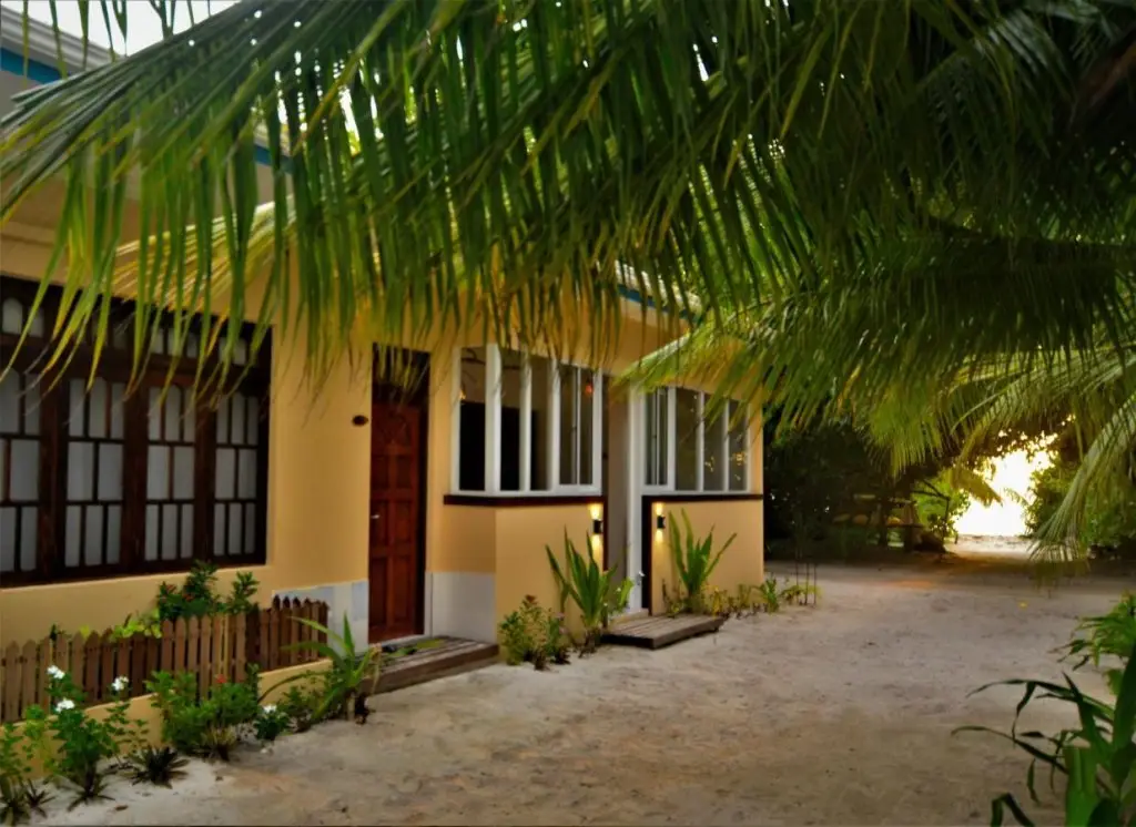 Атолл Алиф-Дхаалу: DHIGURAH BEACH Inn