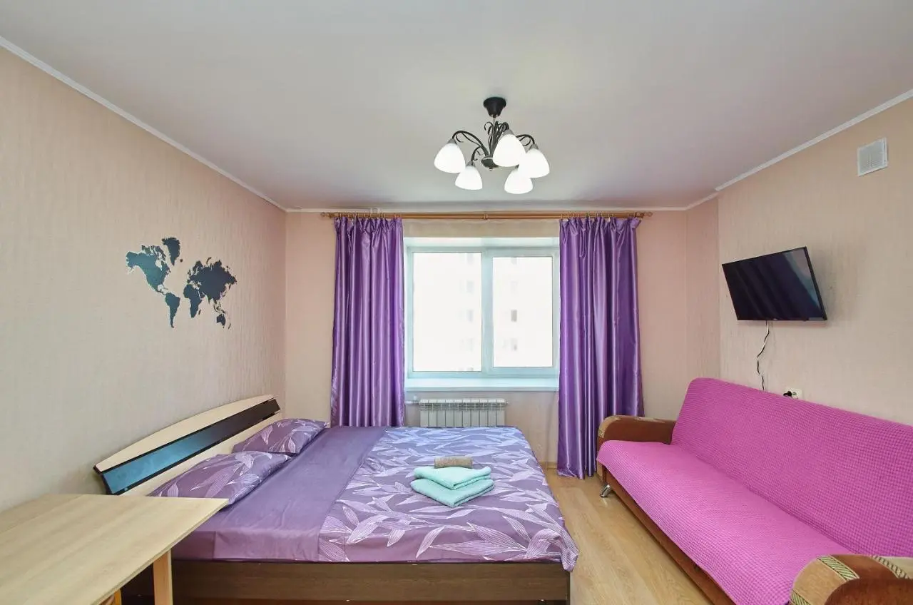 Томск: Савиных 4а FridmanApart 6d