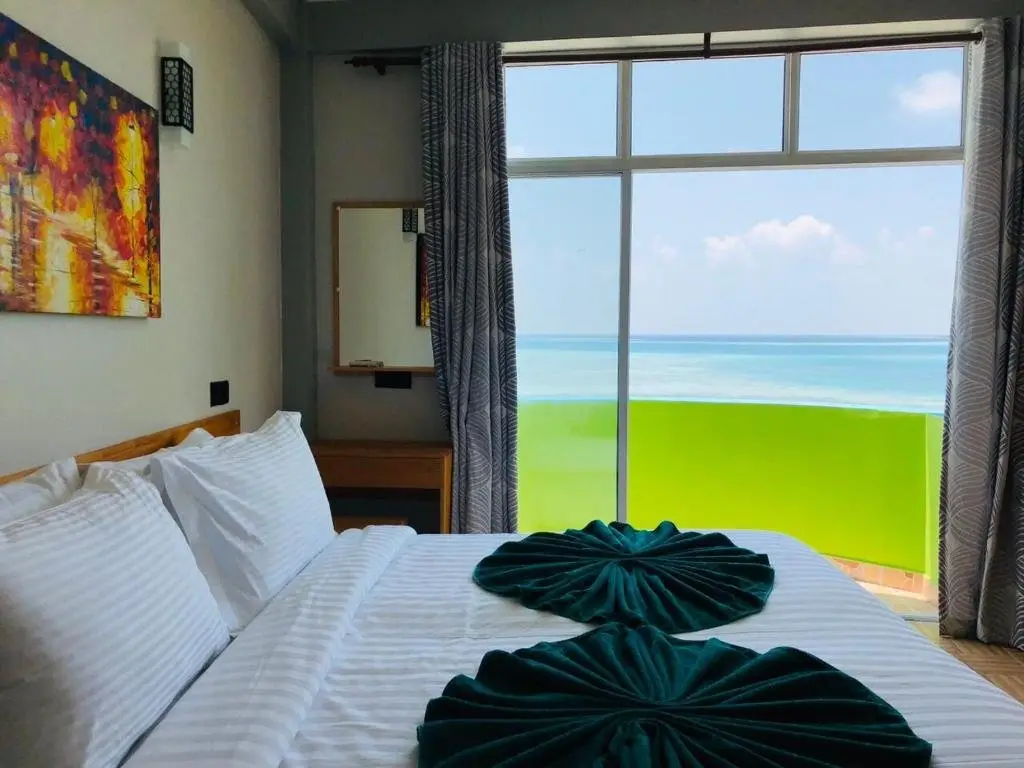 Южный Мале Атол: Iris Beach Residence