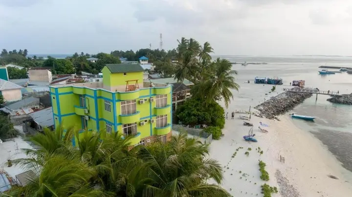 Южный Мале Атол: Iris Beach Residence