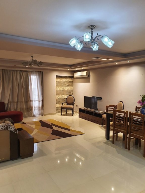 Каир: Charming 3-bed Apartment in New Cairo City