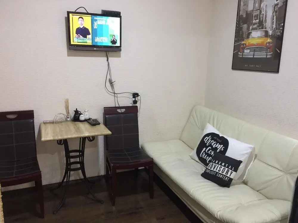 Тбилиси: Studio Erekle Tatishvili Street