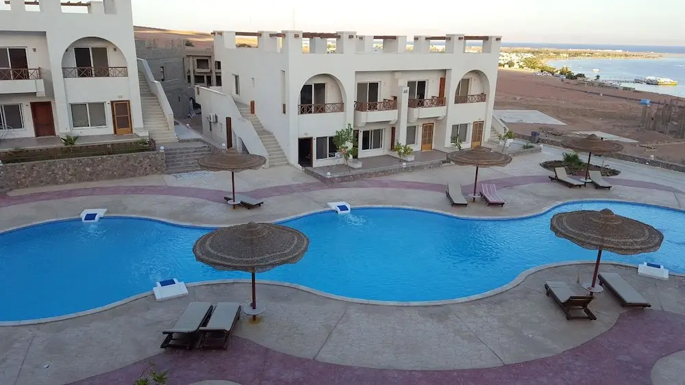 Half Moon - Sunny Dahab — фото 1
