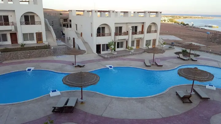 Дахаб: Half Moon - Sunny Dahab
