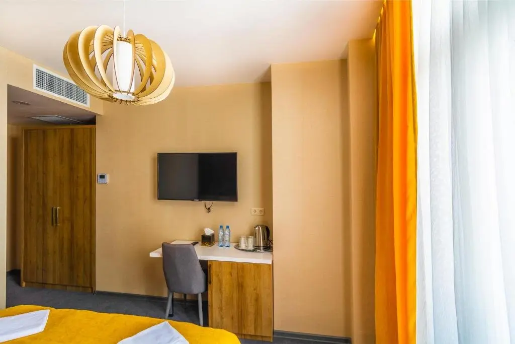 Батуми: Hotel London