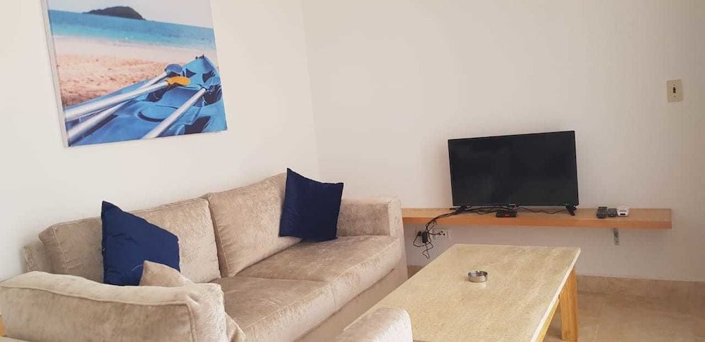 Эль-Аламейн: SeaSide Serviced Apartments