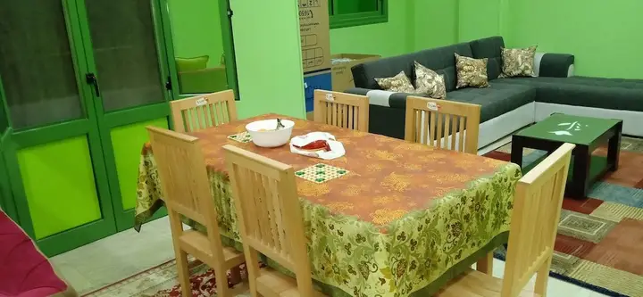 Гиза: The Sun Apartment