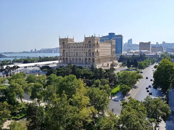 Баку: Apartment with Caspian Sea and F1 view