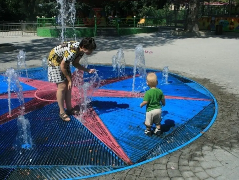 Тбилиси: Apartments in front of the Park