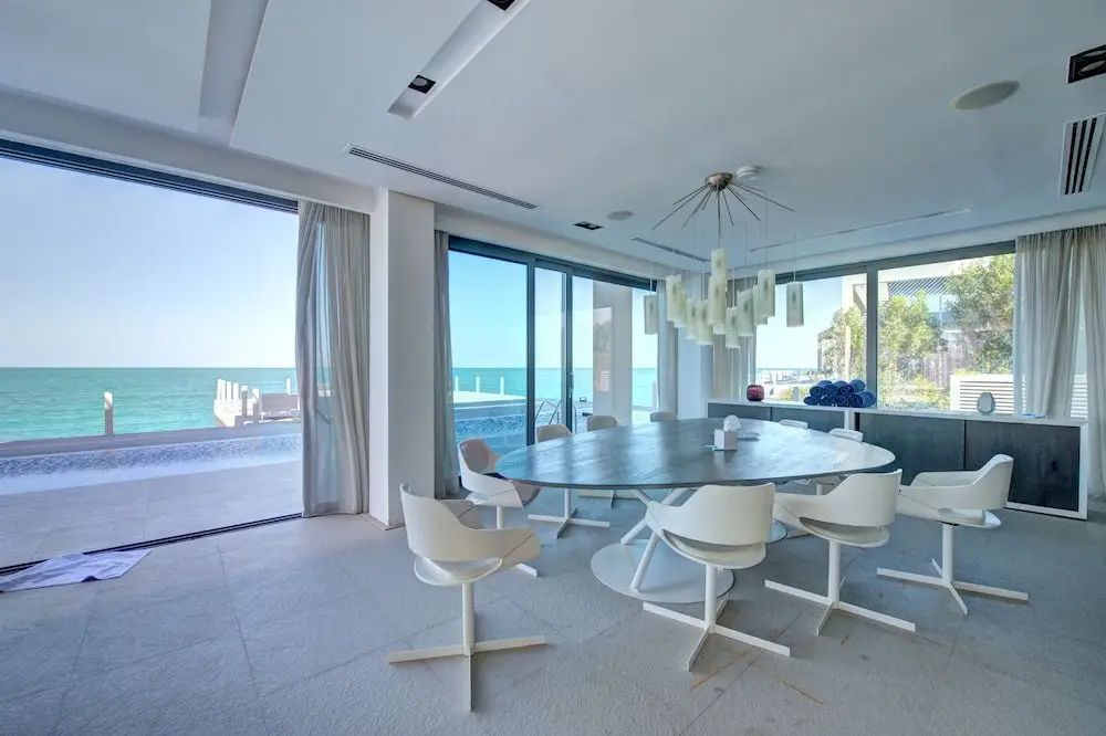 Абу-Даби: Airbetter - Nurai Luxury Sea Villa