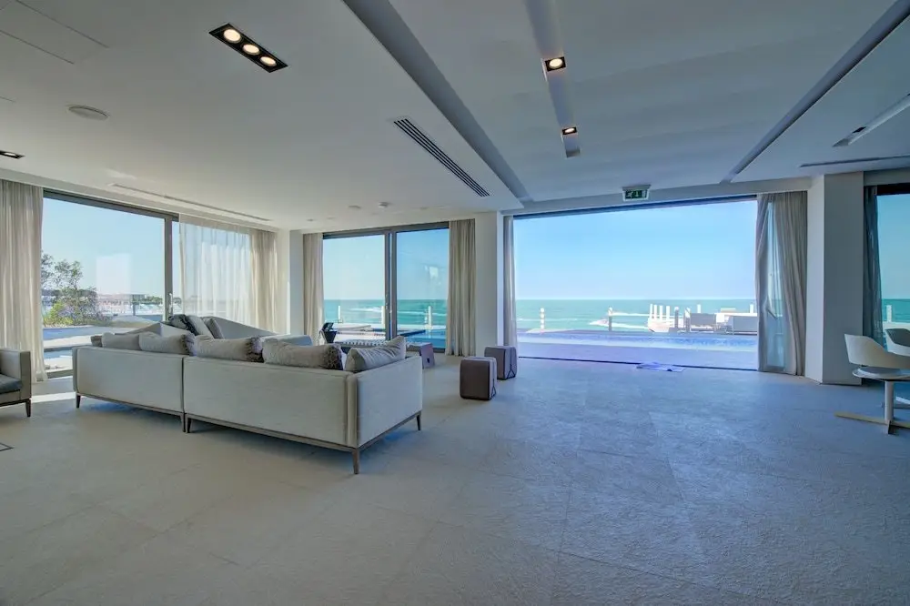 Абу-Даби: Airbetter - Nurai Luxury Sea Villa