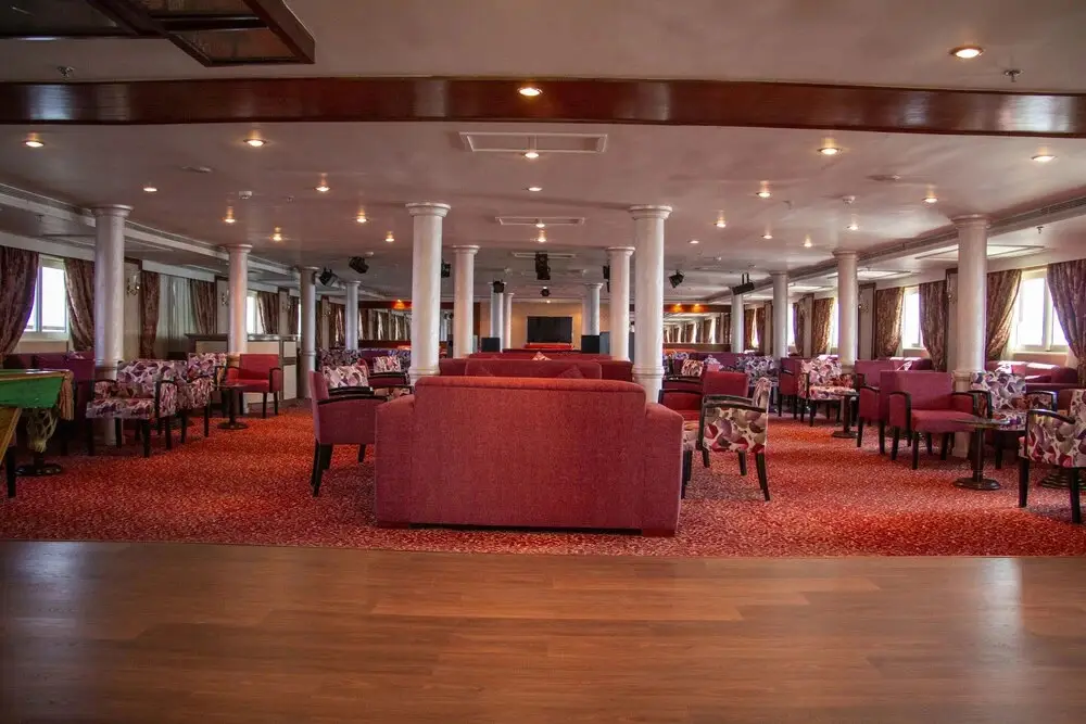Абу-Симбел: MS Nubian Sea Lake Cruise