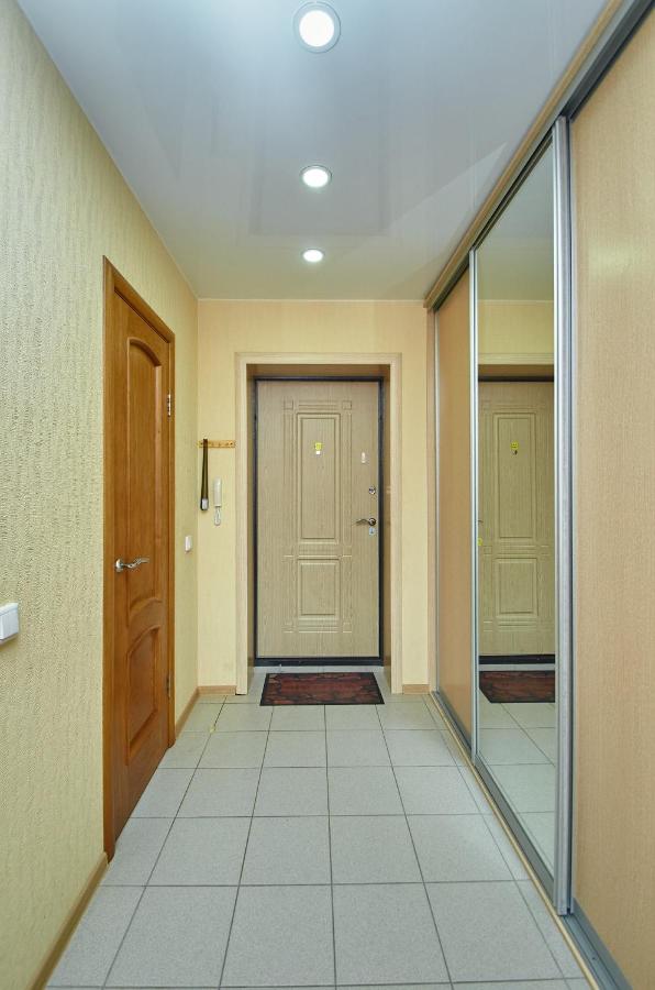 Томск: Савиных 4а FridmanApart 9d