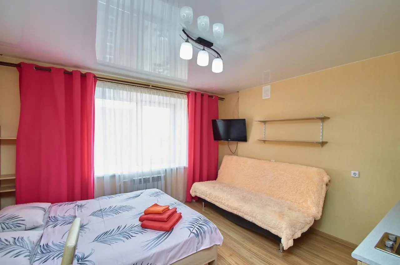 Томск: Савиных 4а FridmanApart 9d
