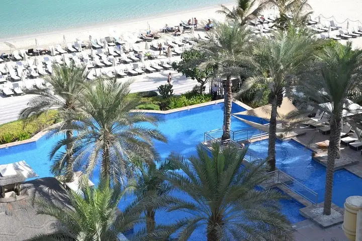 Дубай: Entire 1 Bedroom Apartment in the Prestigious Palk Jumeirah - NBT