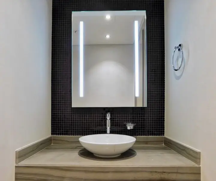 Дубай: Luton Vacation Damac Paramount Tower