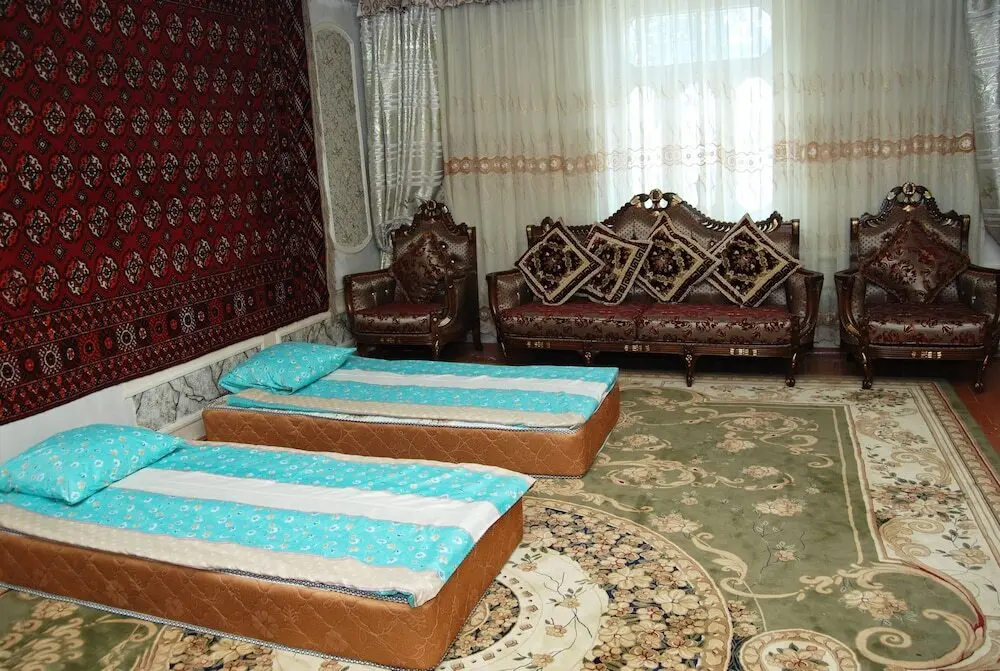 Ургенч: Отель Vodokanal Place Khorezm National House