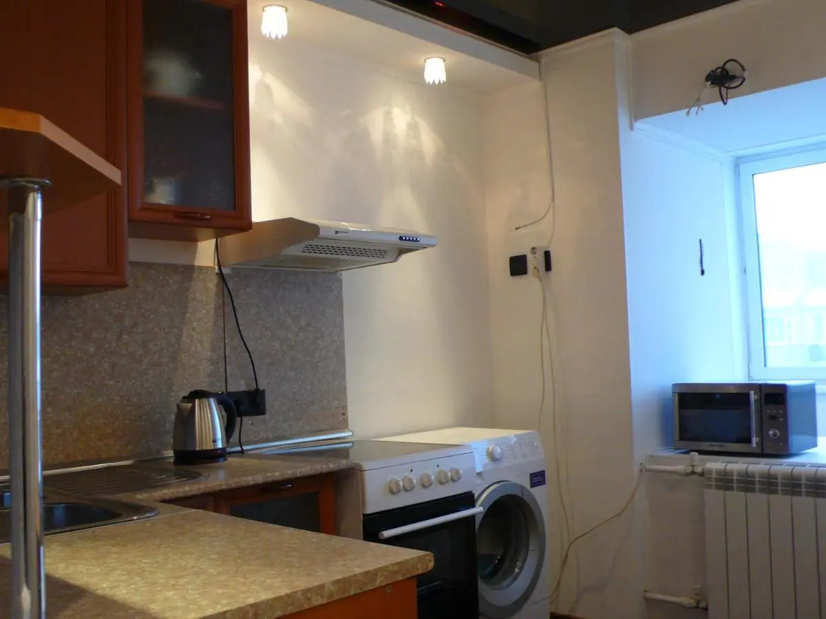 Томск: Apartment on Uchiebnaia 8п7эт10