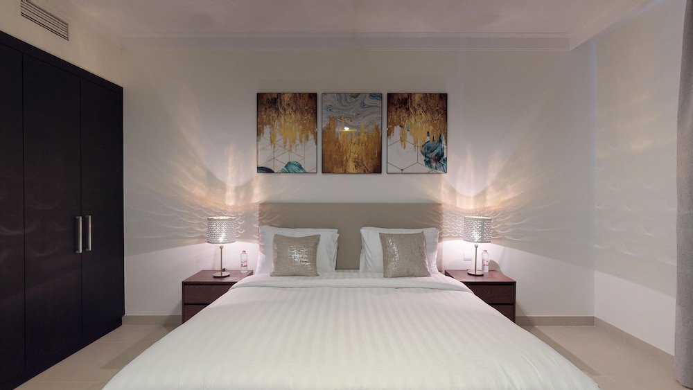 Дубай: Lux BnB Dubai Creek Residences