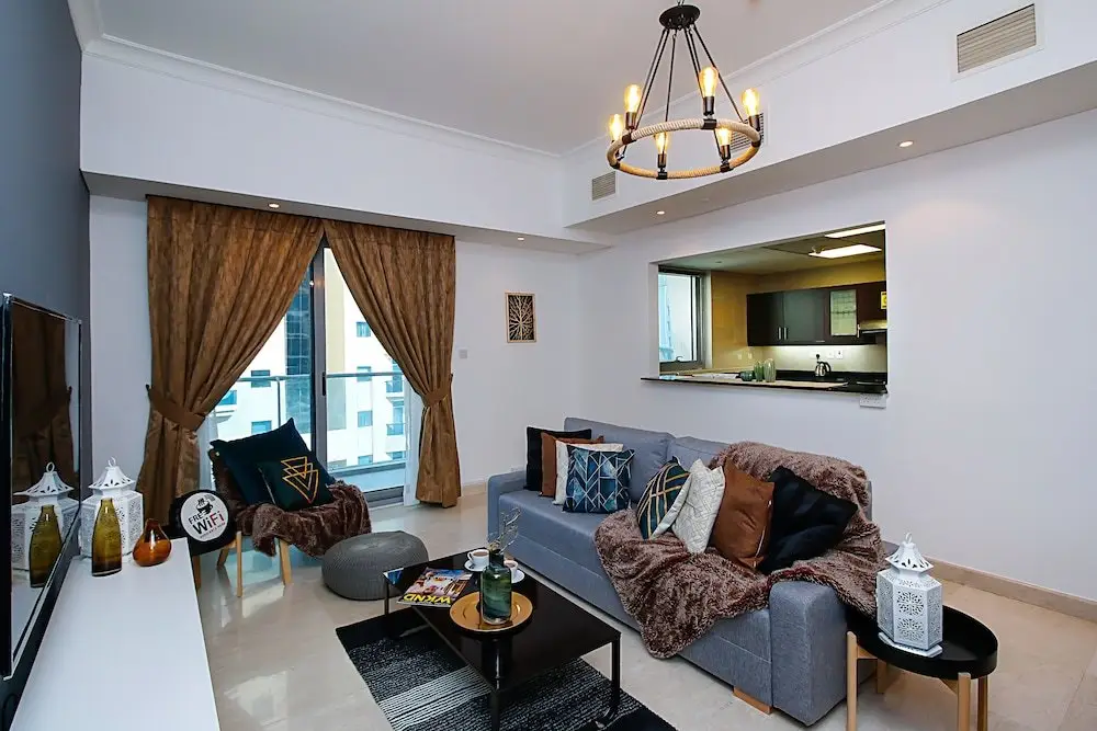R&H Jewels — фото 1
