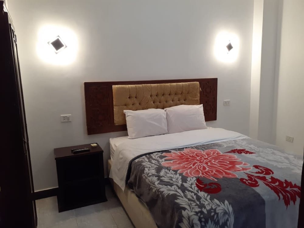 Каир: Sydna All Hussain Hotel