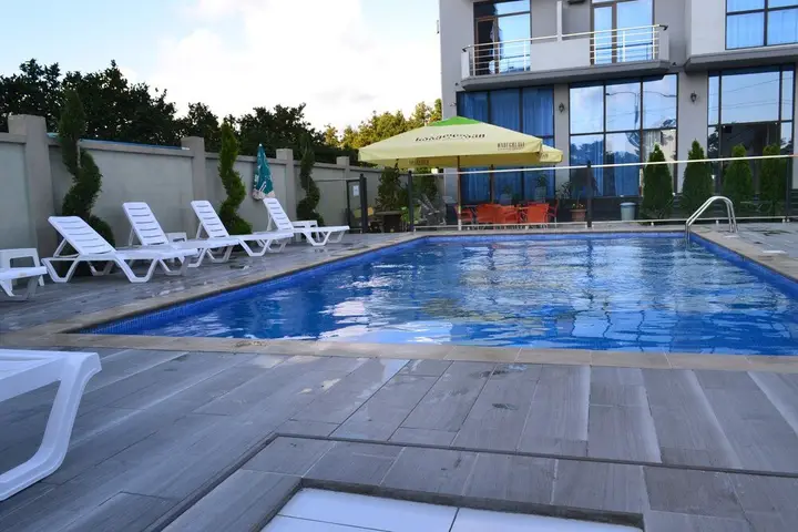 Батуми: Hotel Skyline Batumi