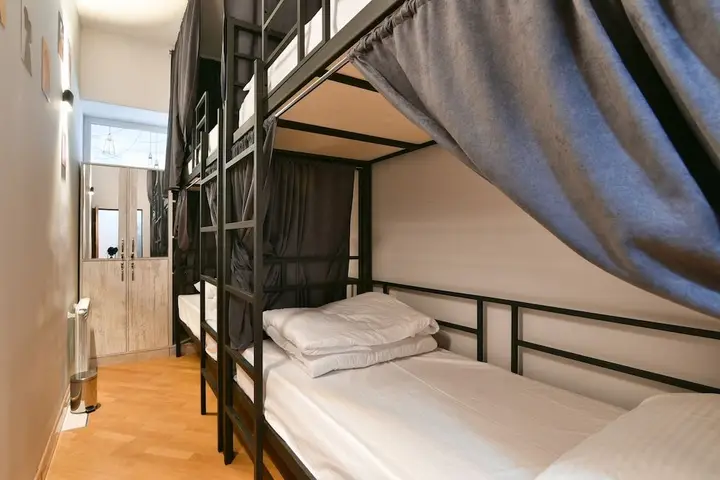 Ереван: UPstairs Apart - Hostel