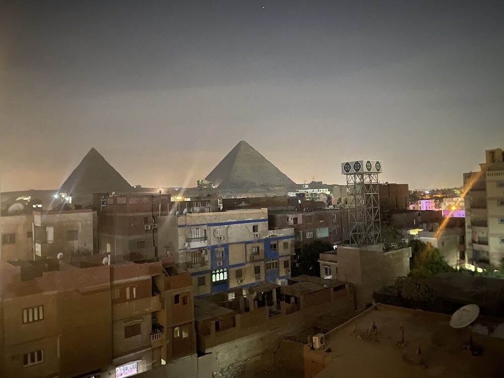 Гиза: Grand Pyramids View Guesthouse