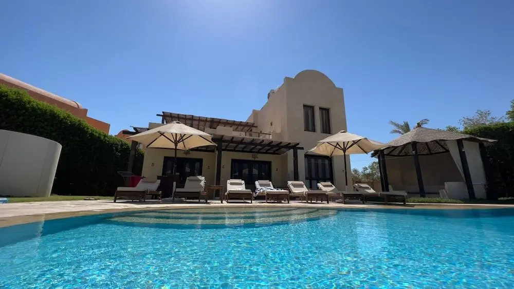 Эль-Гуна: Extremely Private Villa With Optional Pool Heating