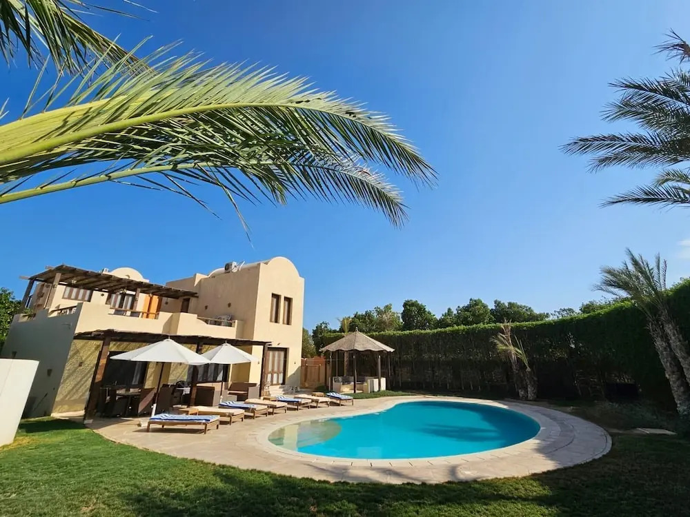 Эль-Гуна: Extremely Private Villa With Optional Pool Heating