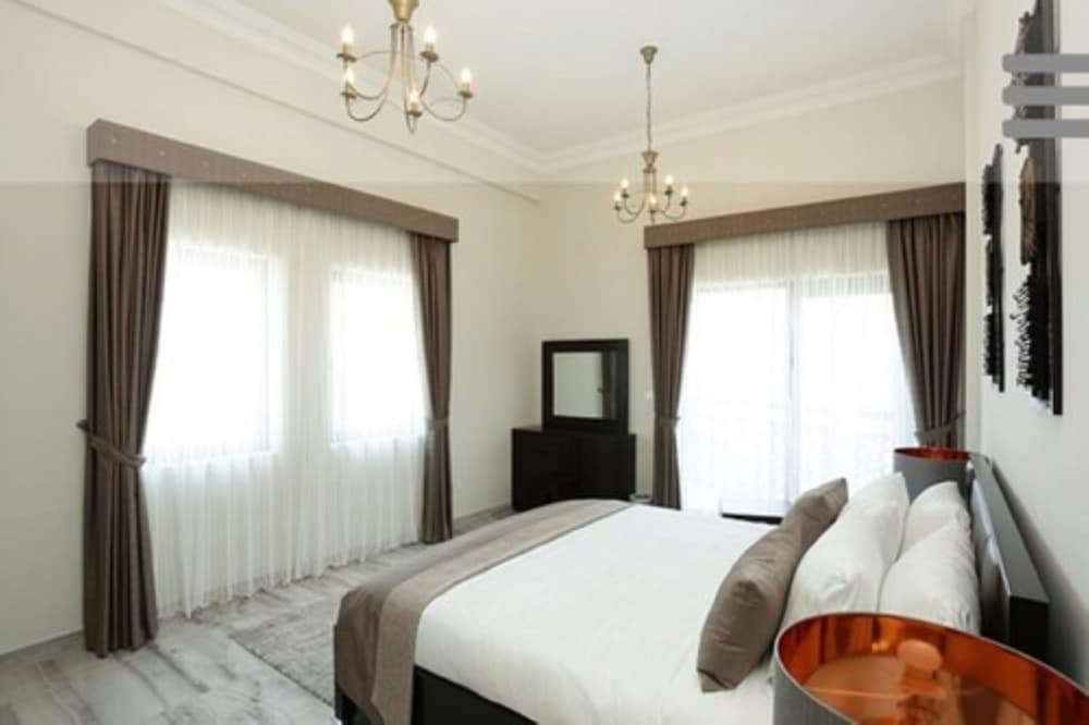 Marbella Executive 2 Bedrooms — фото 1
